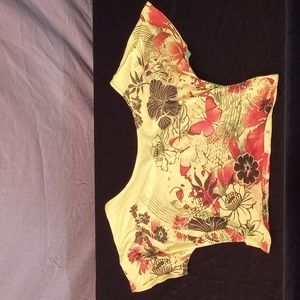Yellow Floral Scrunched back shirt